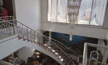 Rumah Mewah 8 Kamar Tidur Dijual, di Gatsu Tengah, Denpasar Area