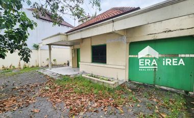 DIJUAL / DISEWAKAN RUMAH DEKAT STADION MANAHAN SOLO