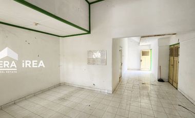 DIJUAL / DISEWAKAN RUMAH DEKAT STADION MANAHAN SOLO