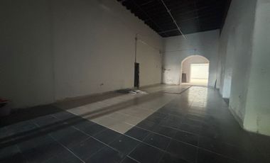 RENTA DE EXCELENTE LOCAL CON ALTURA DOMO EN EL ZOCALO DE SAN PEDRO CHOLULA PUEBLA ATENCION FRANQUICIAS