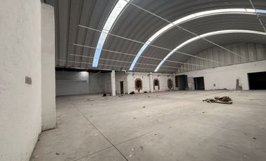 RENTA DE EXCELENTE LOCAL CON ALTURA DOMO EN EL ZOCALO DE SAN PEDRO CHOLULA PUEBLA ATENCION FRANQUICIAS