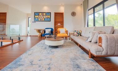 Timberland Heights 6BR House and Lot for Sale in Rizal