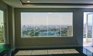 Spacious 3 bedrooms Penthouse in Le Menda Residences Busay, Cebu City