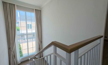 Luxury House for Sale at The Matias Ratchaphruek–Chaengwattana, Largest Plot 156.7 sq.w., Opposite Robinson Ratchaphruek