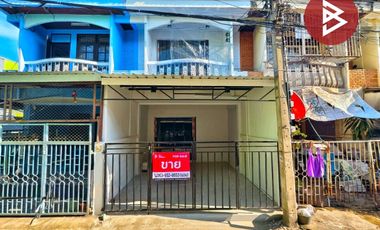 ขายทาวน์เฮ้าส์ หมู่บ้านชุมชน 300 ห้อง มหาชัย สมุทรสาคร รีโนเวทใหม่