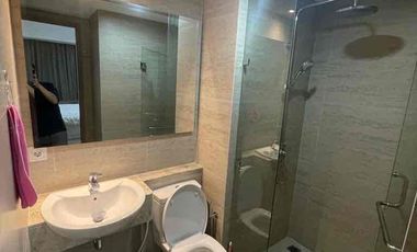 disewakan apartemen gold coast 2BR luas 62m2 furnish bagus