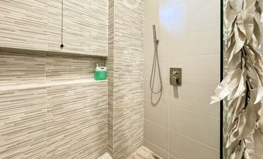 FOR SALE Modern House in Paseo De Magallanes Phase 1, Magallanes Village, Brgy. Magallanes, Makati City