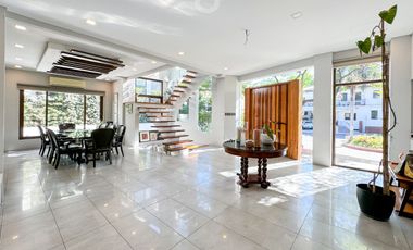 FOR SALE Modern House in Paseo De Magallanes Phase 1, Magallanes Village, Brgy. Magallanes, Makati City