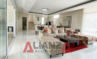 Gran Casa en Country Aires del Llano! 2 Dorm. Piscina y Espacios Verdes (1000 mts2)