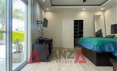 Gran Casa en Country Aires del Llano! 2 Dorm. Piscina y Espacios Verdes (1000 mts2)