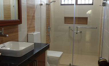 Newly Updated 4 Bedroom House in Dasmarinas Village Makati