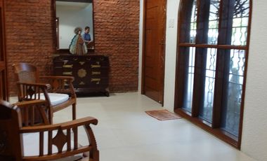 Newly Updated 4 Bedroom House in Dasmarinas Village Makati