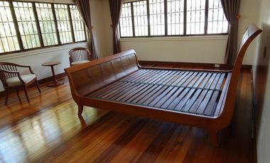 Newly Updated 4 Bedroom House in Dasmarinas Village Makati