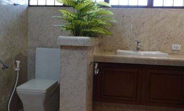 Newly Updated 4 Bedroom House in Dasmarinas Village Makati