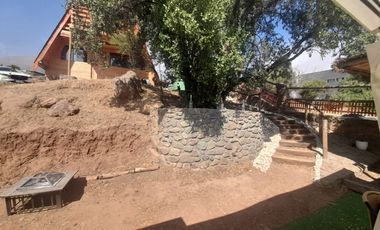 Acogedora casa en santa Sofía de Lo Cañas