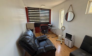 GRAN CASA-CALLE LEONIDAS PÉREZ 3891