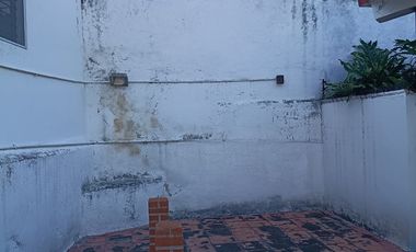 CASA AMPLIA EN PEDREGAL DE LAS FUENTES