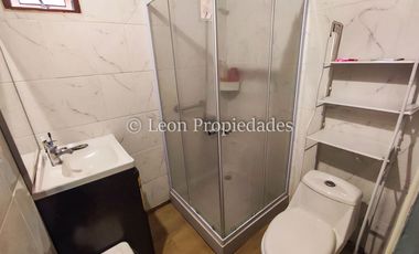 Leon Propiedades vende casa en Lo Águila centro, Curacaví.