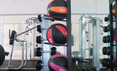 INCREIBLE DEPARTAMENTO AMUEBLADO EN BREZZA TOWERS, ENTRADA DE LA ZONA HOTELERA