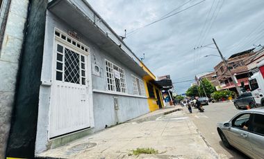 🔹 Local comercial en venta – Excelente ubicación en el Centro 🔹