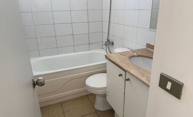 se arrienda depto 3 dormitorios con estacionamiento y bodega