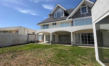 Maravillosa propiedad en Fundo El Venado, San Pedro de la Paz