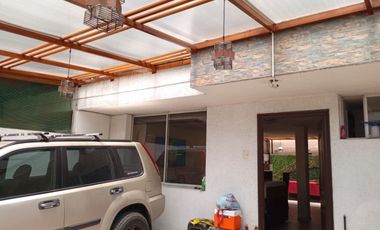 Vendo Casa en el Sector de Marianitas de 3 habitaciones de 2 pisos con Terraza en Conjunto