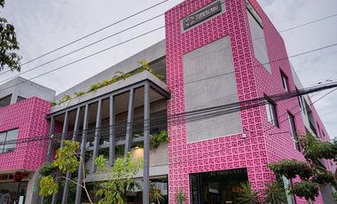 Locales Comerciales en Renta | Ubicación Premium en La Veleta