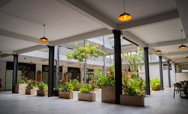 Locales Comerciales en Renta | Ubicación Premium en La Veleta