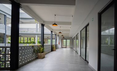 Locales Comerciales en Renta | Ubicación Premium en La Veleta