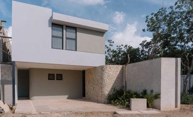 Casa en venta 3 recámaras ENTREGA INMEDIATA al norte de Mérida