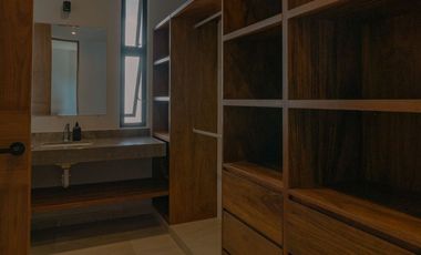 Casa en venta 3 recámaras ENTREGA INMEDIATA al norte de Mérida