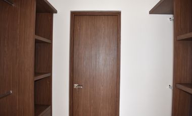 Residencial Cumbres: Amplio departamento / Spacious apartment