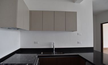 Residencial Cumbres: Amplio departamento / Spacious apartment