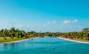 Hermosa y moderna casa nueva en Vía Cumbres / Beautiful New Home