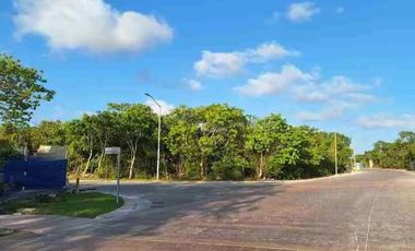 Hermosa y moderna casa nueva en Vía Cumbres / Beautiful New Home