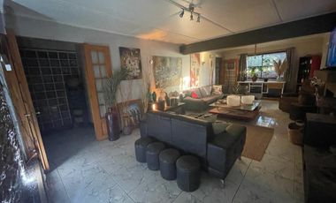 Casa grande en Santa Sofía de Lo Cañas