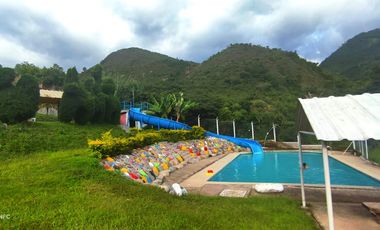 Vendo Quinta en Amaluza - Espindola