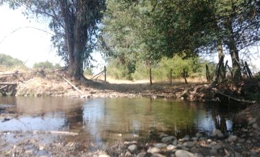 Parcela en Venta Río Ñuble - Condominio Los Maitenes, Chillán.