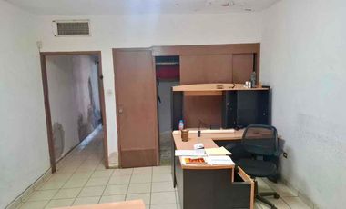 CASA VENTA CERCA UNISON OFFICE DEPOT, Y A UNA CUADRA DEL BLVD ENCINAS EN HERMOSILLO SONORA.
