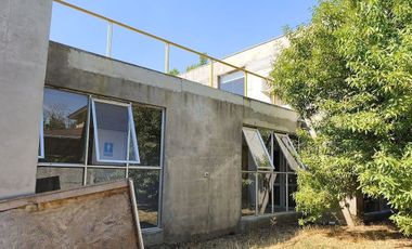 CASA COMERCIAL / OFICINA, SANTA VICTORIA, LA FLORIDA (ROJAS MAGALLANES CON TOBALABA), 274/1.240 m2