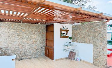Se renta casa tres recamaras con roof Garden vistas altozano