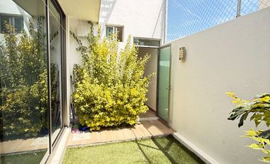 Se renta casa tres recamaras con roof Garden vistas altozano
