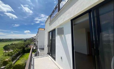 DEPARTAMENTO EN RENTA CON ROOF GARDEN Y VISTA AL CAMPO DE GOLF EN ZIBATÁ