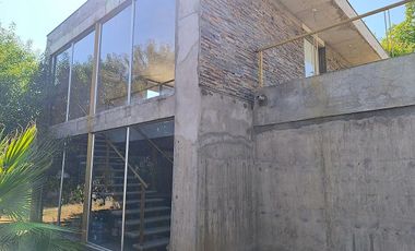 CASA COMERCIAL / OFICINA, SANTA VICTORIA, LA FLORIDA (ROJAS MAGALLANES CON TOBALABA), 274/1.240 m2