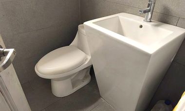 CASA COMERCIAL / OFICINA, SANTA VICTORIA, LA FLORIDA (ROJAS MAGALLANES CON TOBALABA), 274/1.240 m2