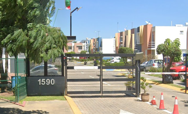 CASA EN REMATE BANCARIO CONDOMINIO LOS PATOS TESISTAN