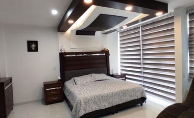 CASA EN RENTA EN FRACC VIÑEDOS SEMIAMUEBLADA