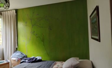 Recamara amueblada, con baño independiente, acceso  a lavadora , secadora y todo el departamento