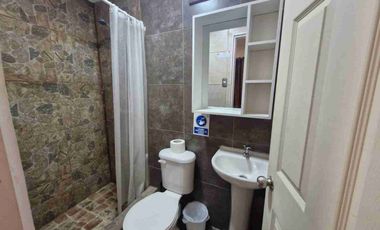 Hostal con baño privado sector centro